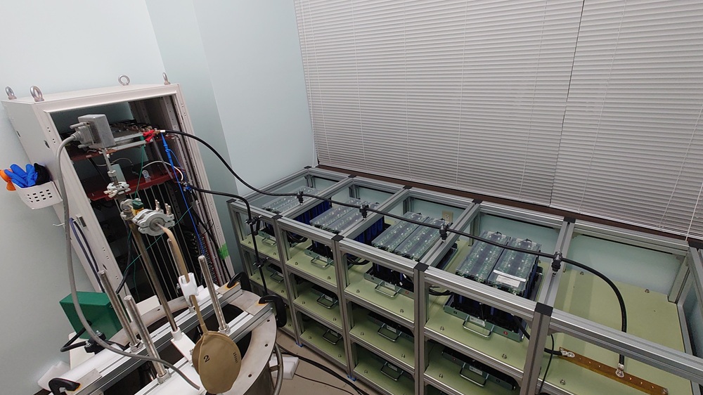 パルス強磁場発生装置