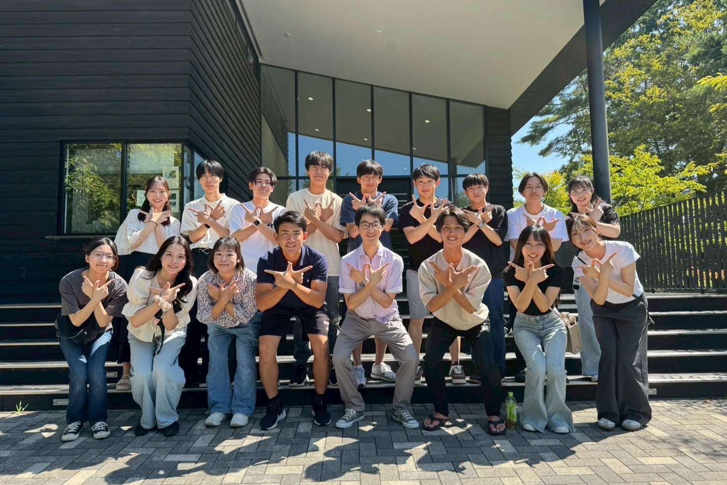 早稲田大学は軽井沢にセミナーハウスがあるのですが、毎年夏にゼミ合宿を行っています。集中的に勉学をし、BBQをしたり軽井沢観光に出かけたり、楽しく充実した時間です。