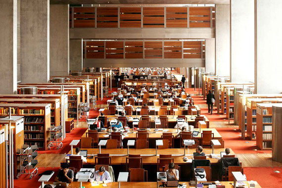 研究調査の場となるフランス国立図書館
