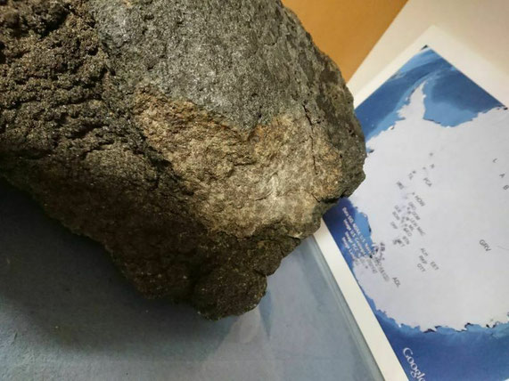 南極大陸に落下した火星の石